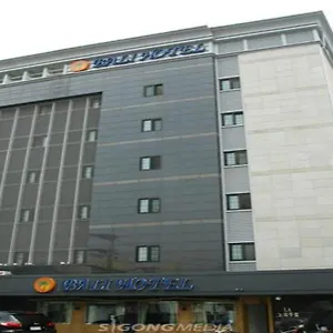巴里观光酒店 酒店