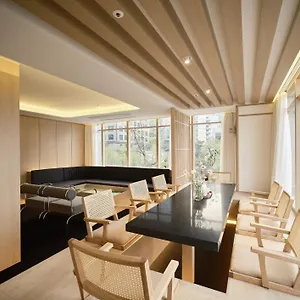Uh Deoksugung Hotel